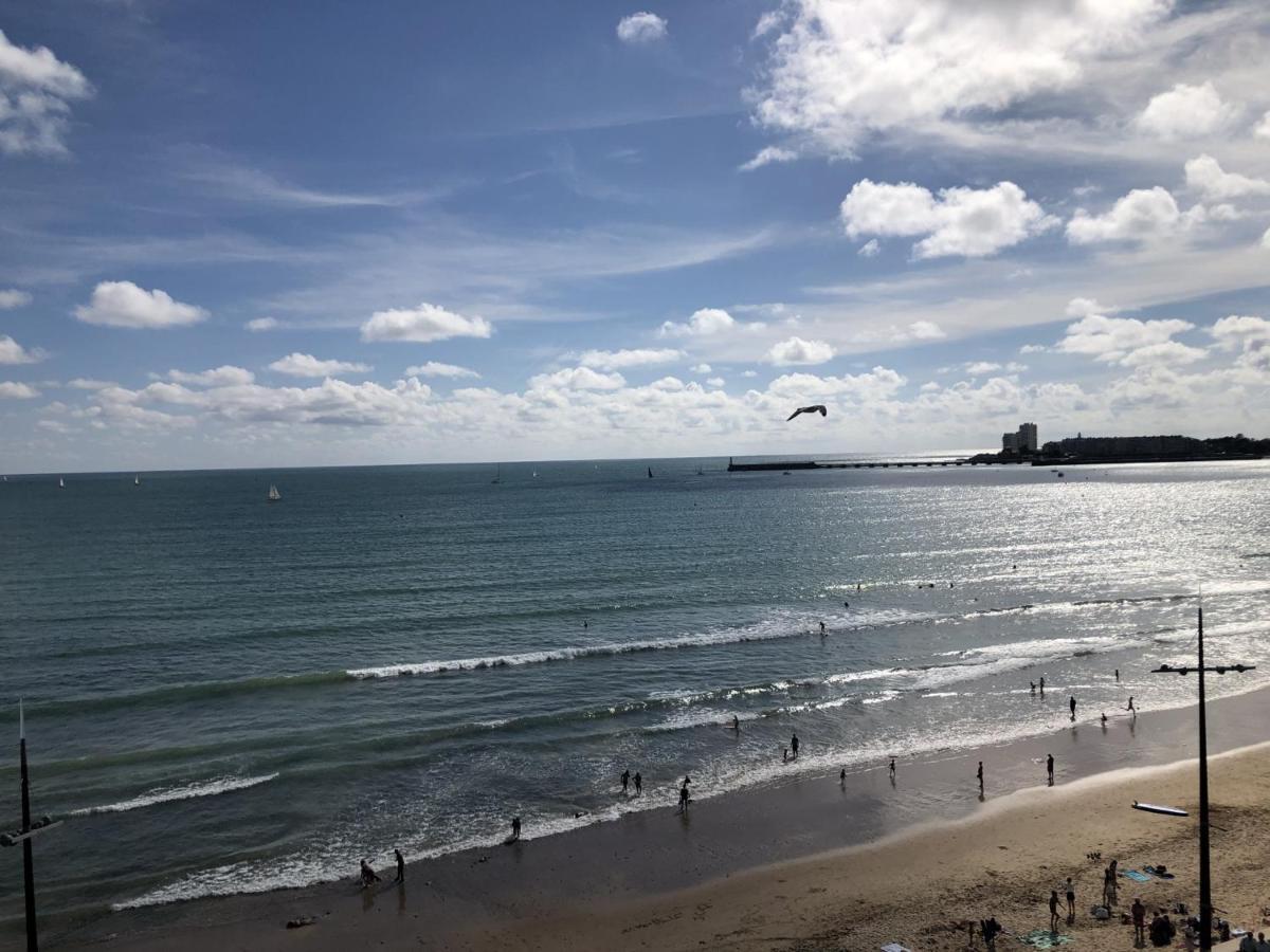Les Sables-dʼOlonne Appartement T2 Refait A Neuf Avec Balcon Face Mer Et Ascenseur, Au Coeur Des Sables-D'Olonne - Fr-1-485-70 מראה חיצוני תמונה